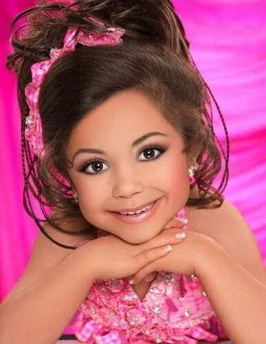 Покажи красивые макияжи для детей toddlers and tiaras Photo: Glitz t&t Pageant hair, Beauty girl, Toddlers and tia