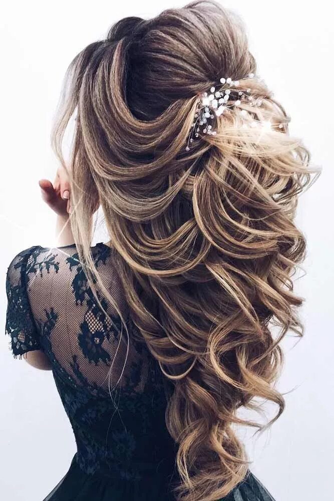 Покажи красивые прически на длинные волосы Discover more ways to style your hair for your next prom or pageant! #hair #hair