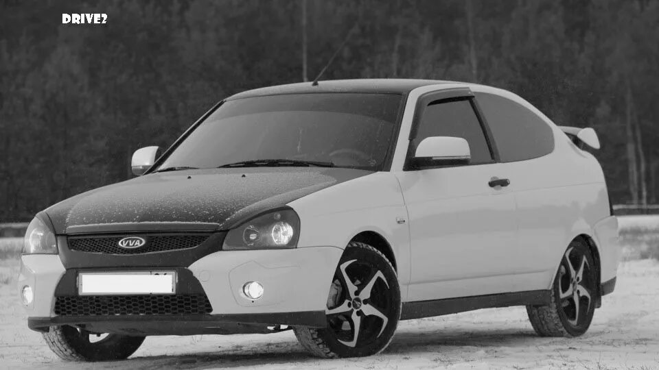 Покажи ладу приору фото Lada Приора Купе 1.6 бензиновый 2011 Black&White на DRIVE2