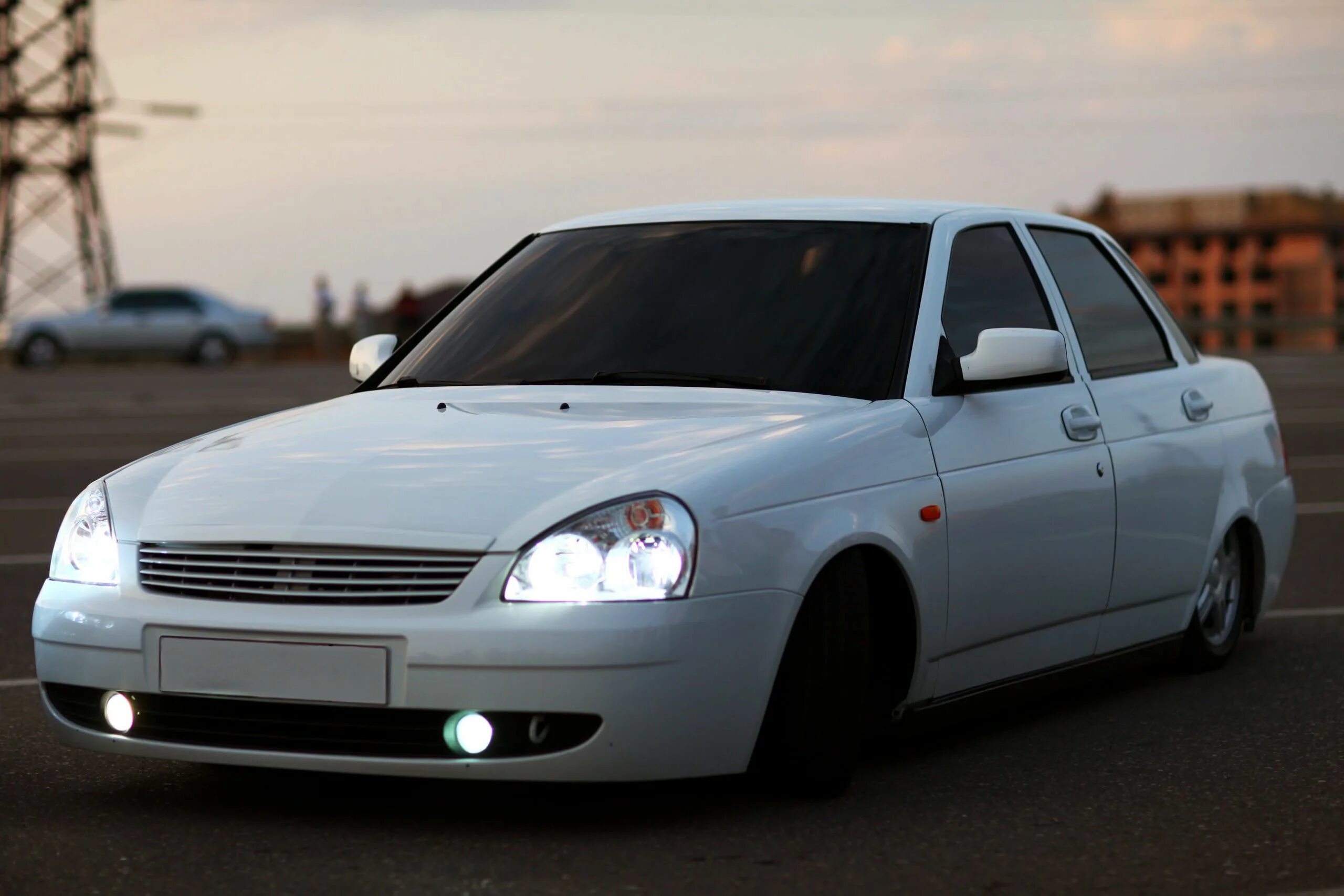 Покажи ладу приору фото white sedan #machine #auto #lights #white #Lada #VAZ #prior #priora #2K #wallpap