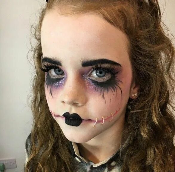 Покажи макияж на хэллоуин детский легкий 50 Spooky And Cutest Halloween Kids Customs And Makeups Make Your Kids Famous Pa