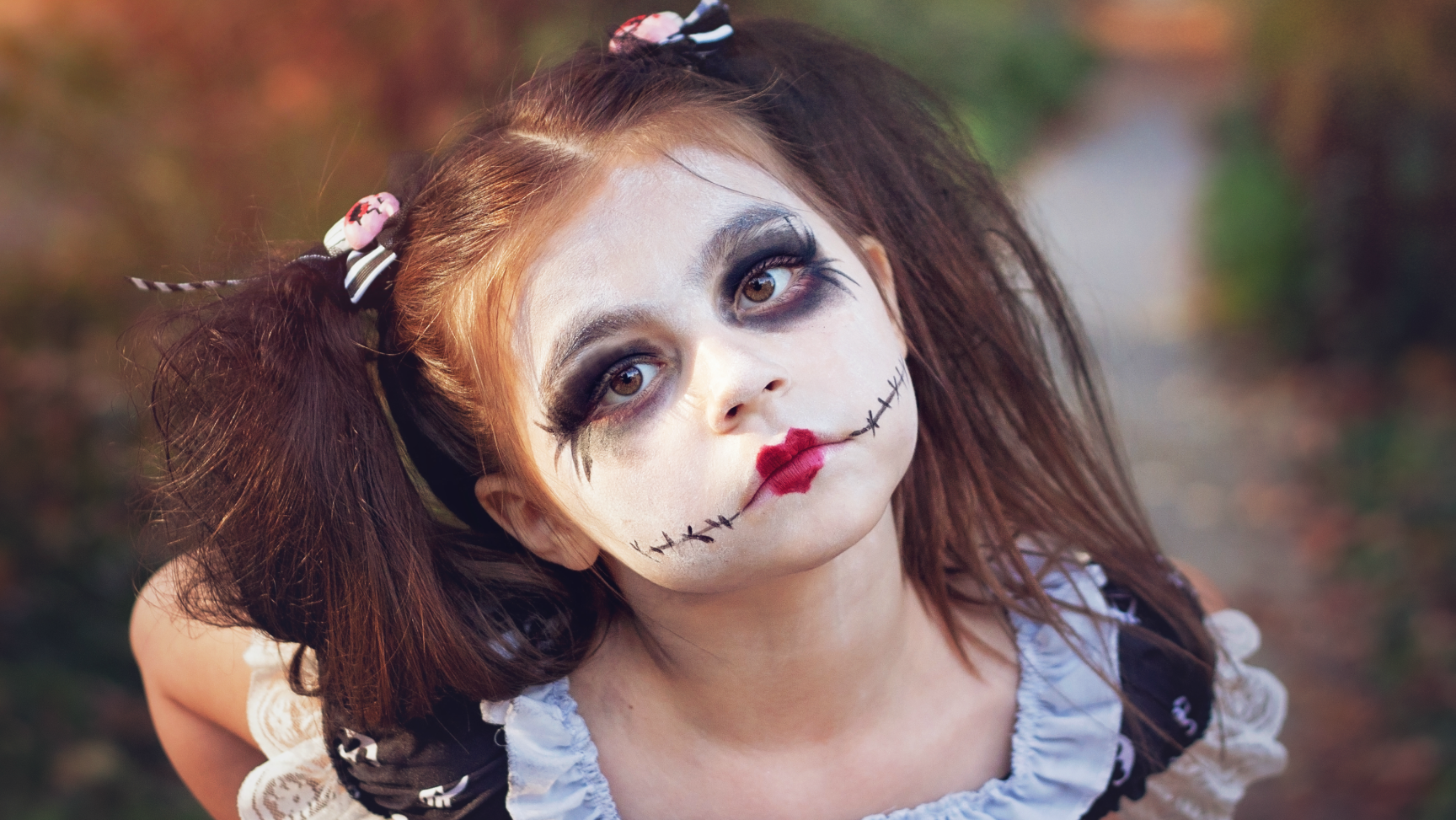 Покажи макияж на хэллоуин детский легкий Baby costumes that bring just the right amount of creepy Scary halloween costume