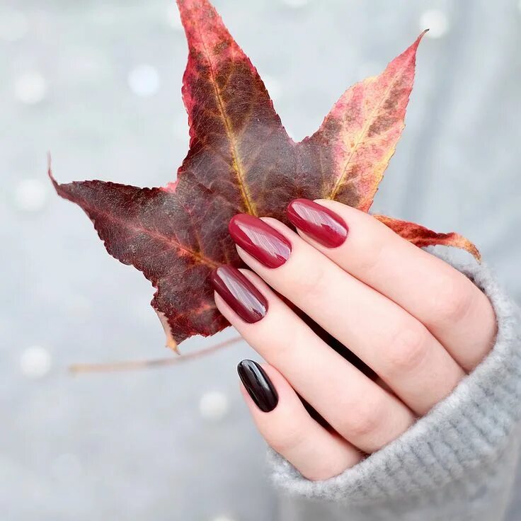 Покажи маникюр на осень Love these fall nails so much!! They will go perfect with my outfit !! #fall #ad