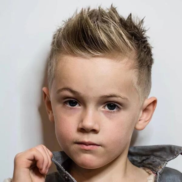 Покажи модные стрижки для мальчиков Pin on Haircuts For Boys