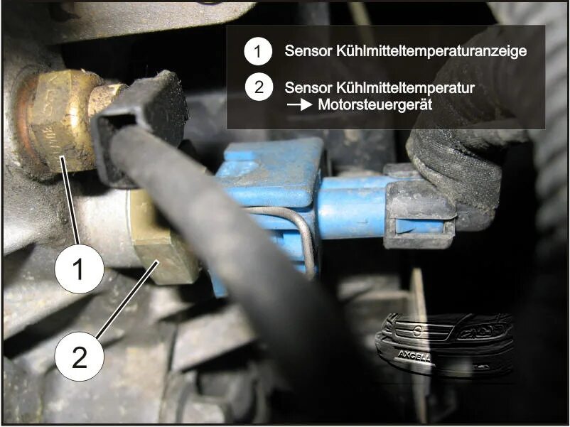 Покажи на фото какой датчик Engine temperature gauge at over 100C