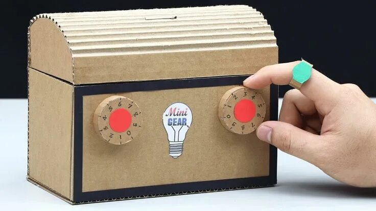 Покажи поделки самоделки как сделать How to Make Safe Lock BOX with Secret Ring Key from Cardboard - YouTube Lucu