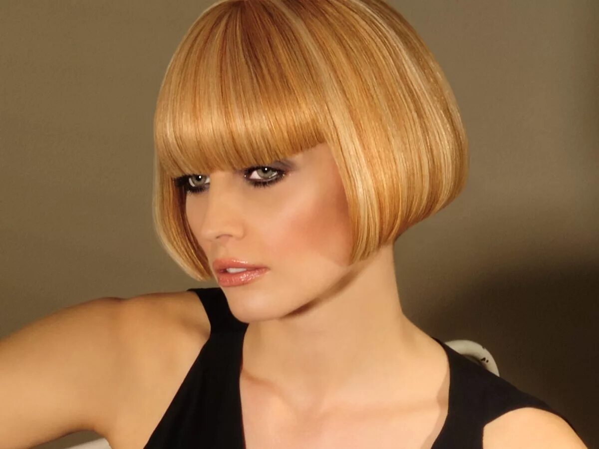 Покажи прическу каре Hairstyles with natural colors and ranging from silky-smooth to choppy