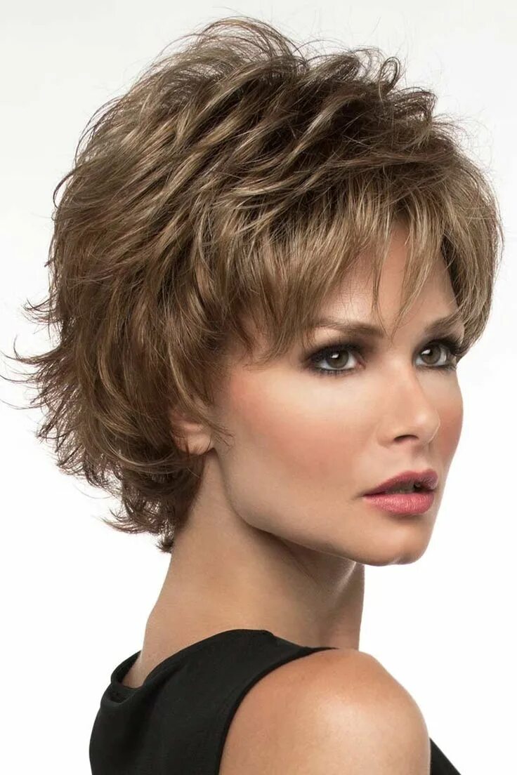 Покажи прическу каскад на короткие волосы Alyssa Wig by Envy Hair cuts, Short hair cuts, Short hair with layers