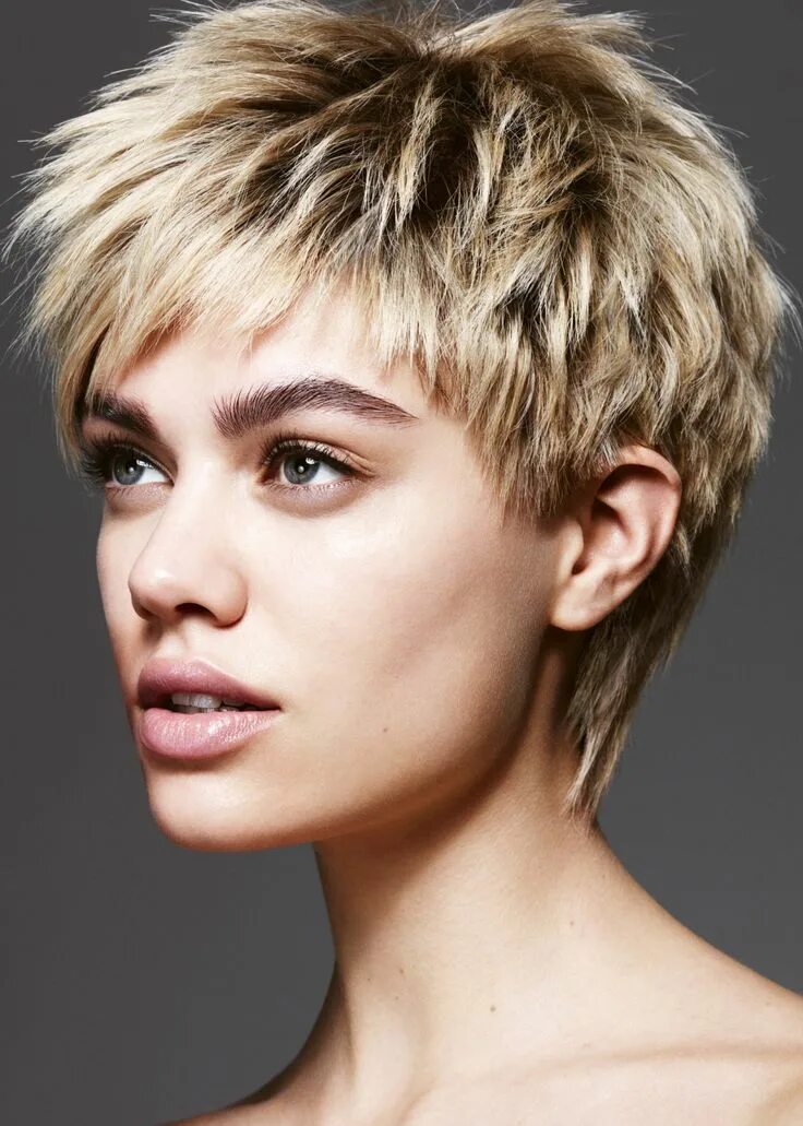 Покажи самые модные стрижки Textured Short Hairstyles 7 Короткие стрижки, Стрижка, Модные короткие стрижки