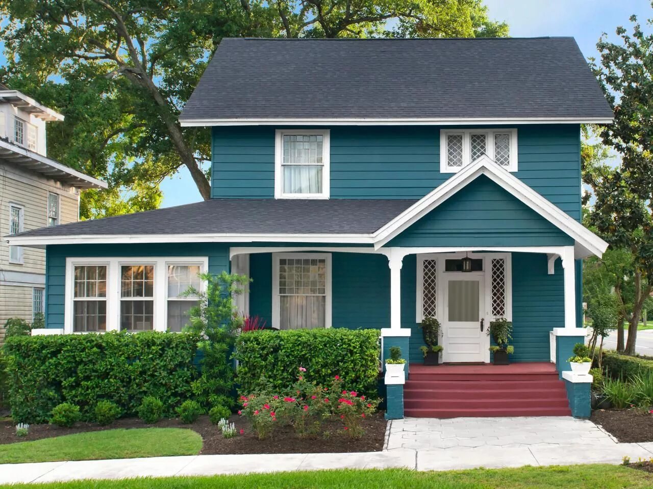 Покажите фото снаружи дом Curb Appeal Ideas from Jacksonville, Florida Exterior paint colors for house, Ho