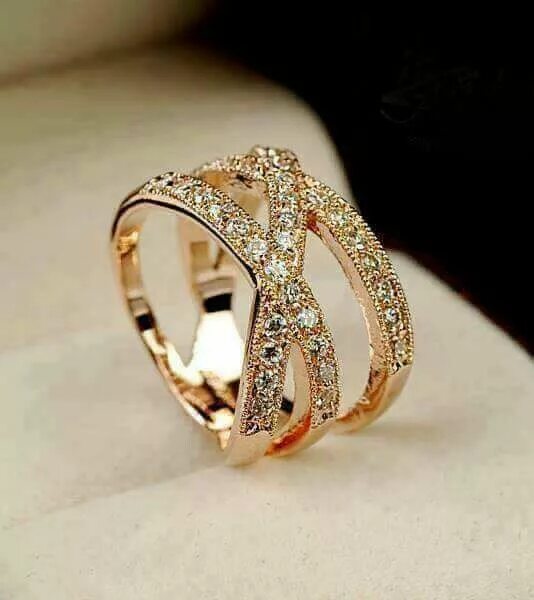 Покажите фото золотого кольца Pin on jewellery Fashion rings, Womens rings fashion, Fancy jewelry