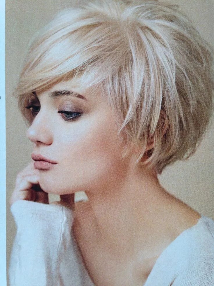 Покажите короткую стрижку каре Layered bob ... - Sofisty Hairstyle Прически, Стрижка, Короткие стрижки