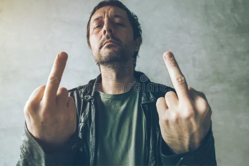 Показывающие средний палец фото Angry Male Punk Showing Middle Finger Stock Photo - Image of adult, disrespect: 