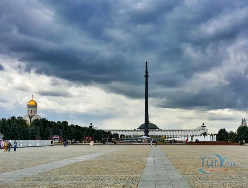 Поклонка площадь победы 3 фото Мультимедиа Арт Музей в Москве. Россия, Москва