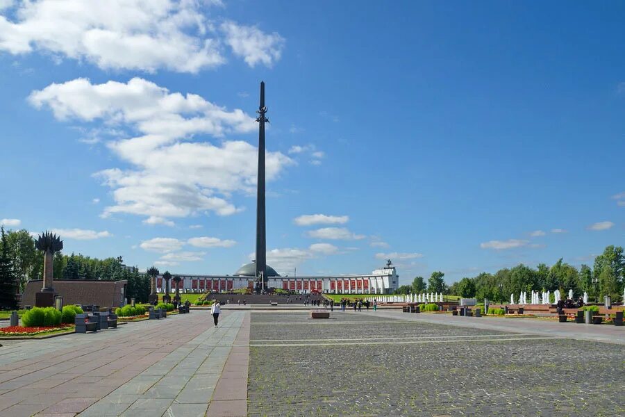 Поклонная гора москва входная площадь фото Poklonnaya Hill, Moscow