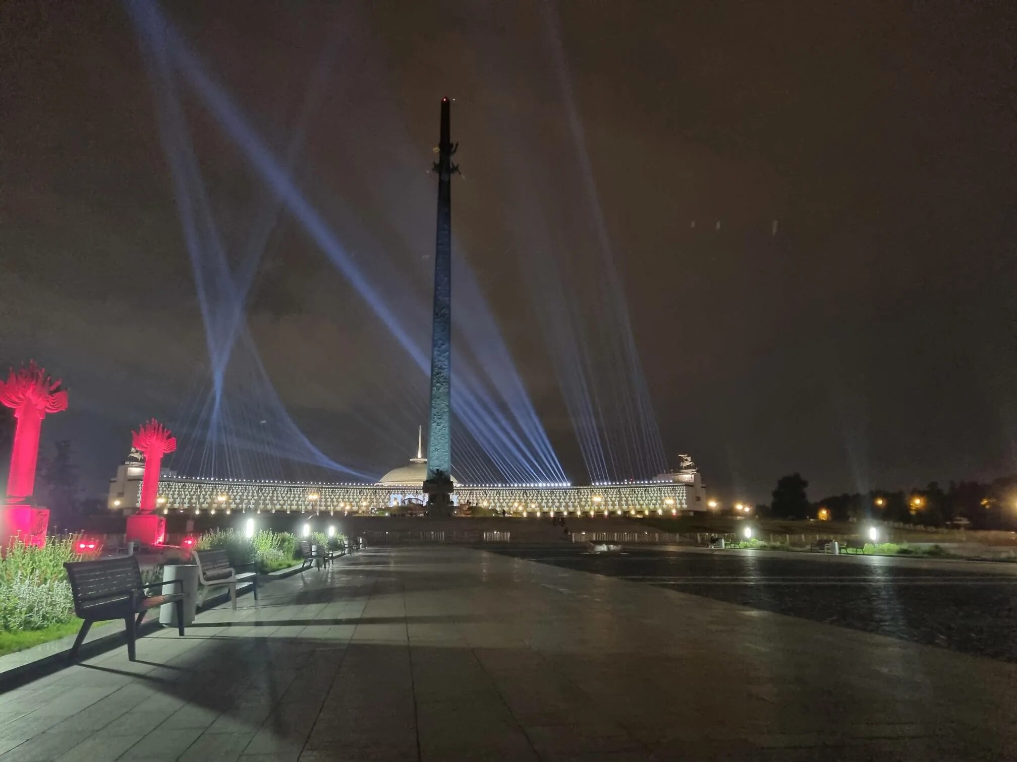 Поклонная гора сегодня фото Памятное" мероприятие на Поклонной горе " Московское областное отделение КПРФ