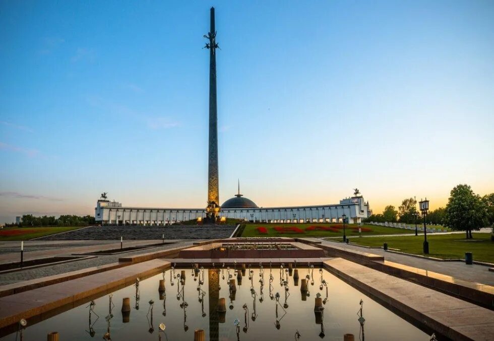 Поклонная гора в москве фото музей Межрегиональная конференция "Современные технологии в развитии музейного простра