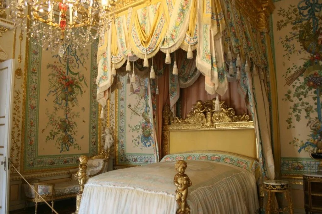 Покои екатерины 2 в зимнем дворце фото Bedroom at Pavlovsk Palace, Russia