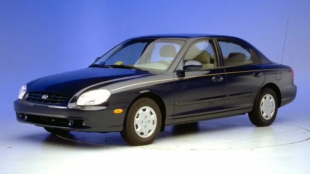 Поколения хендай соната фото 2001 Hyundai Sonata