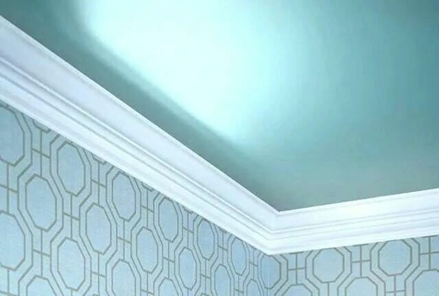 Покрашенный потолок фото Pin on Dark Ceilings / Blush / moulding / paint color Dark ceiling, Roman shade 