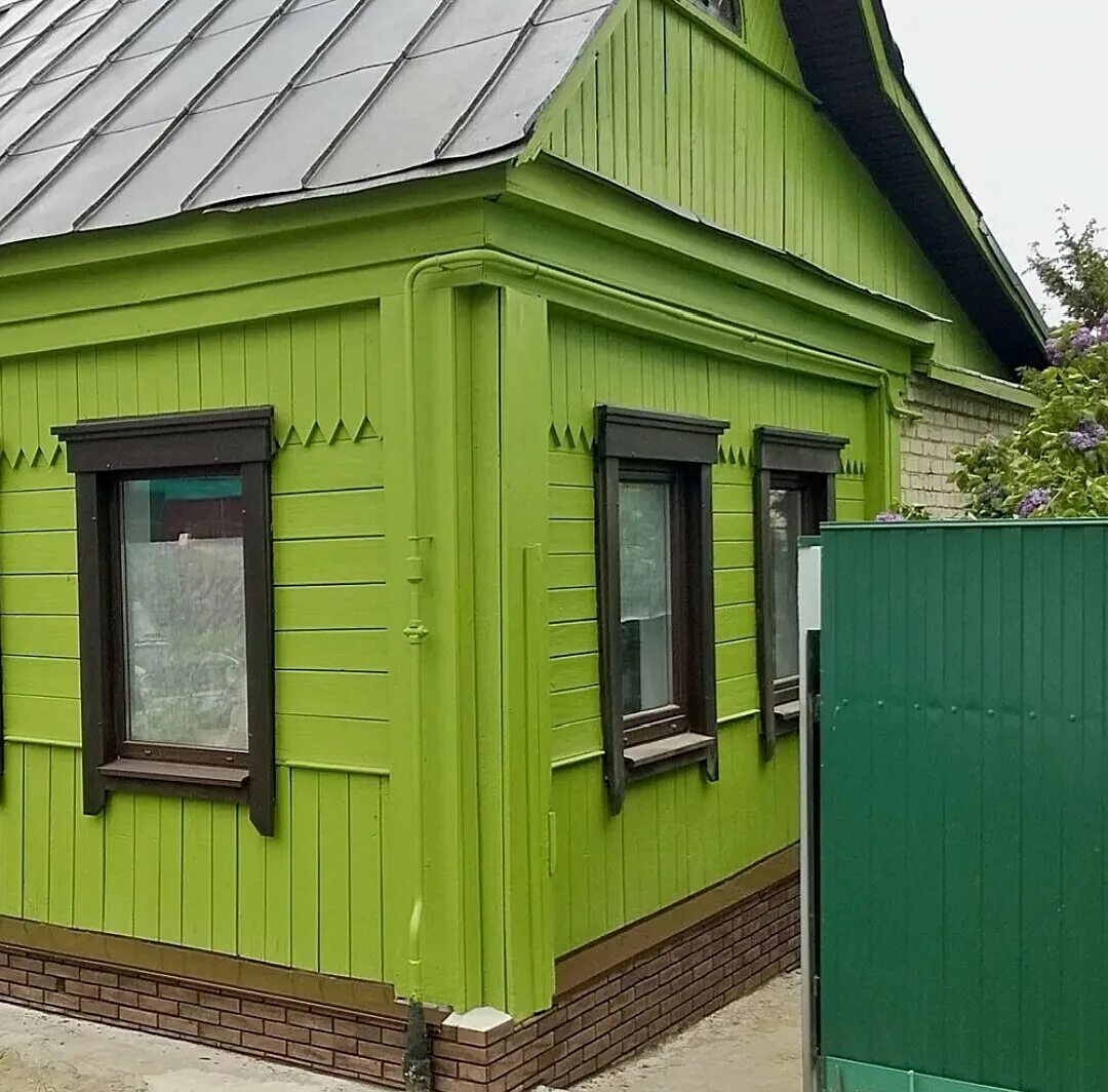 Покрасить дом на даче фото Покраска дома из бруса снаружи в Солотче: 63 отделочника деревянных домов с отзы