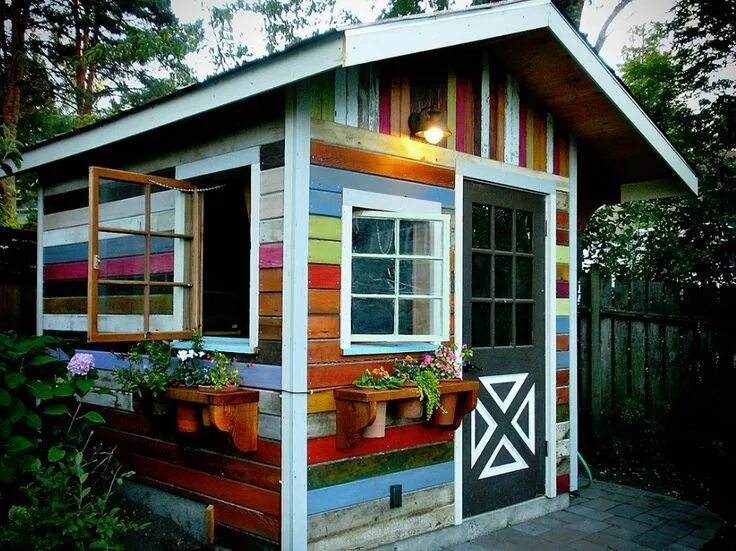Покрасить дом на даче фото Multi Colored Shed Livable sheds, Wood shed plans, Building a storage shed