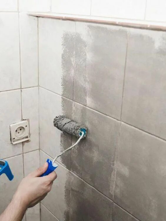 Покрасить кафельную плитку в ванной фото Tinta para Azulejo: Qual a Melhor? Como Pintar?+40 Ambientes New bathroom ideas,