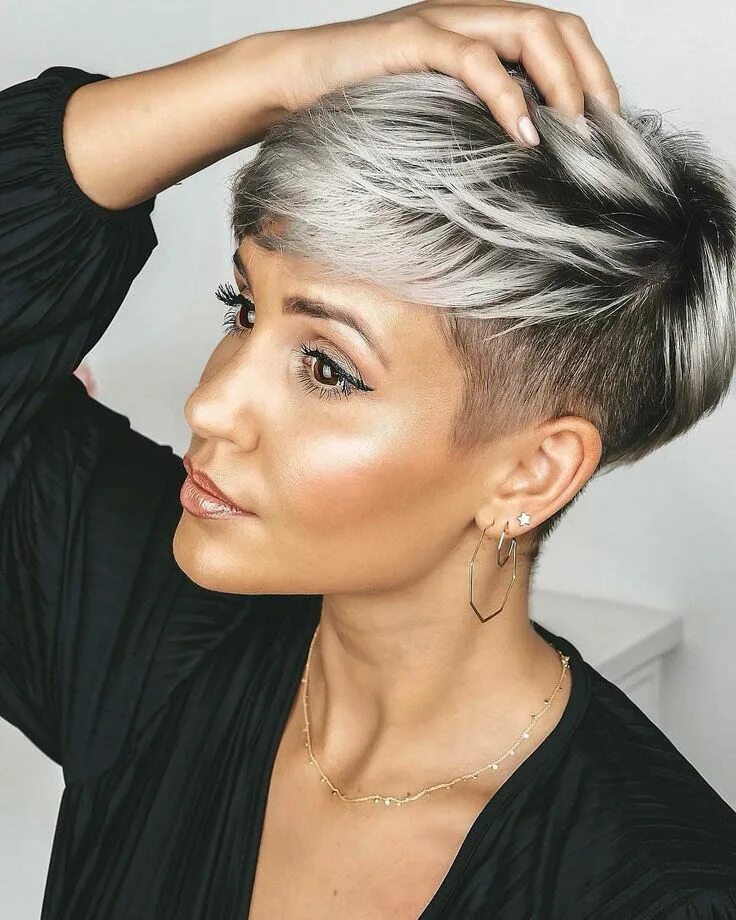 Покрасить короткие волосы фото 65 Pixie Haircuts You Will See Trending in 2019 Short thin hair, Short hair cuts