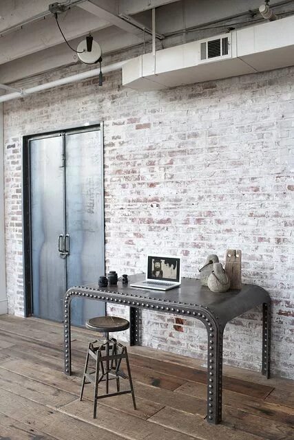 Покрасить в стиле лофт 2S3U6929 White wash brick, Industrial house, Industrial interior design