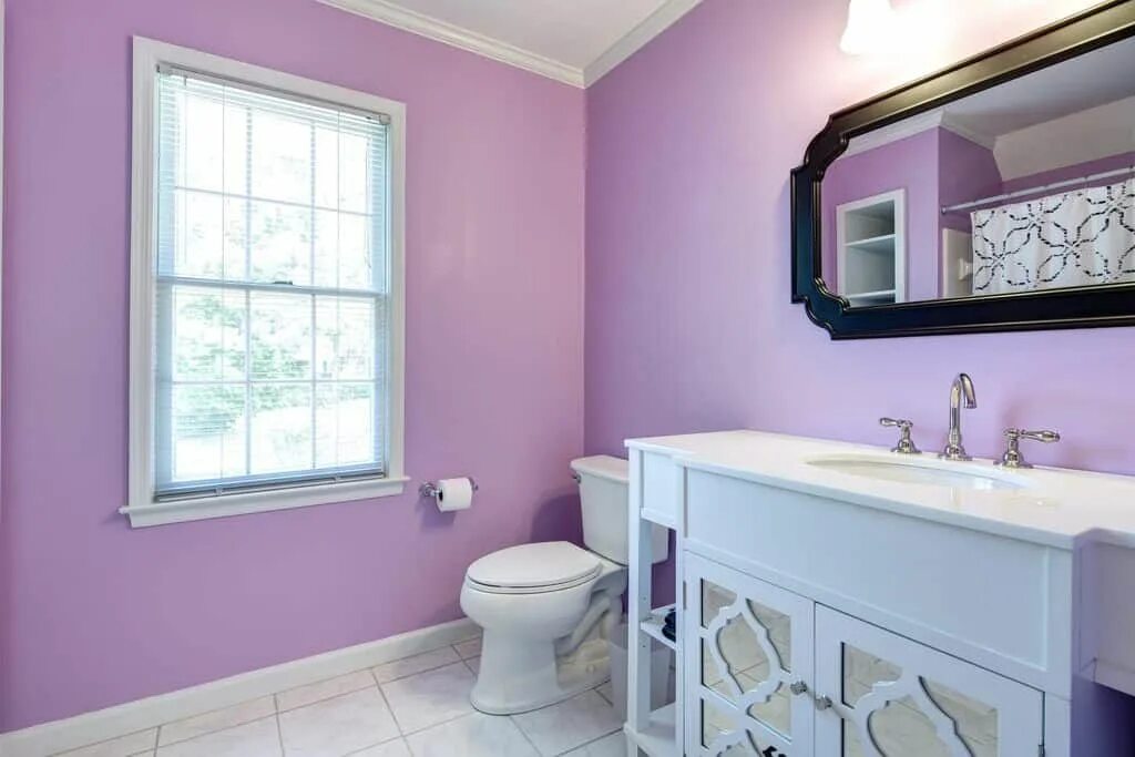 Покрасить ванную своими руками фото 55 Purple Interior Design Ideas (Purple Room Photos) Trendy bathroom tiles, Purp