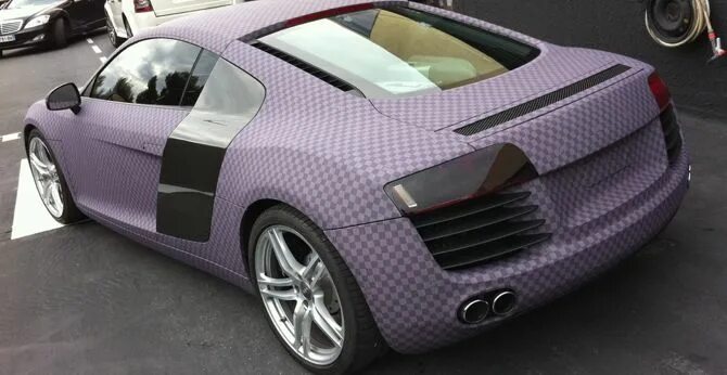 Покраска двух цветов фото A #creative #design for this #car. #Purple #checkerboard total #covering ! Audi 