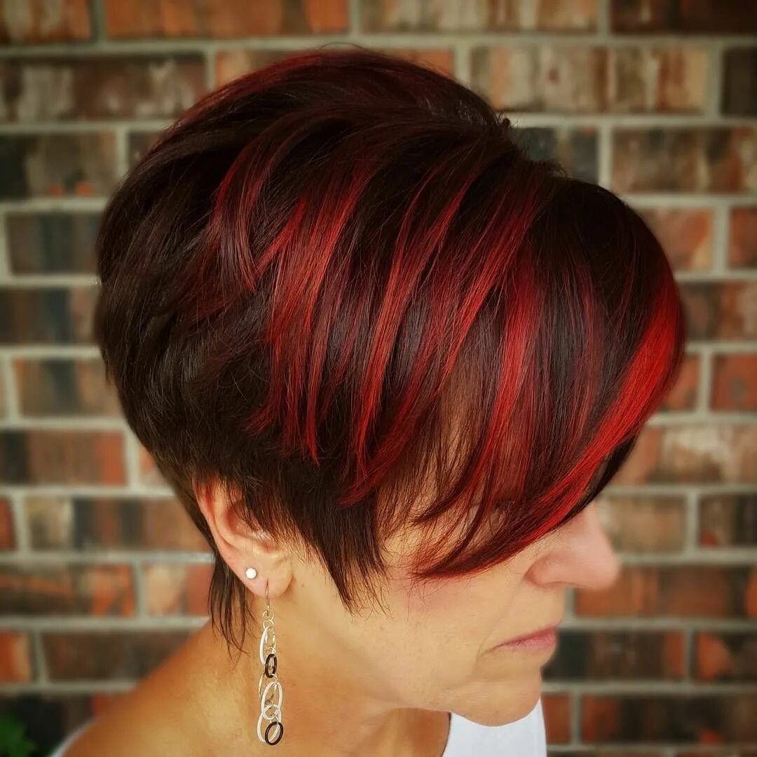 Покраска коротких темных волос фото Pin by Desnyder Bianca on haren Pixie haircut styles, Pixie haircut, Pixie hairs