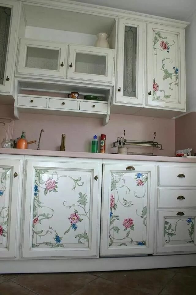 Покраска кухонного гарнитура своими руками фото Pin on Home Home decor kitchen, Furniture makeover, Shabby chic kitchen