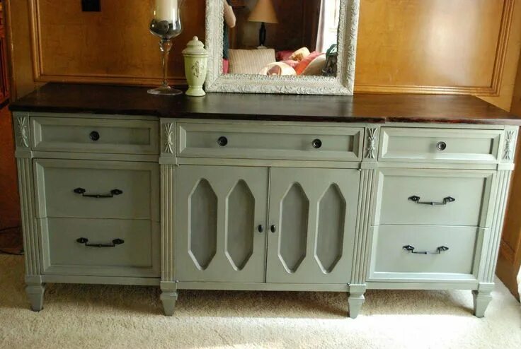 Покраска мебели фото Painted Furniture Before And After Remodelaholic Wooden Dresser Painted Green; F