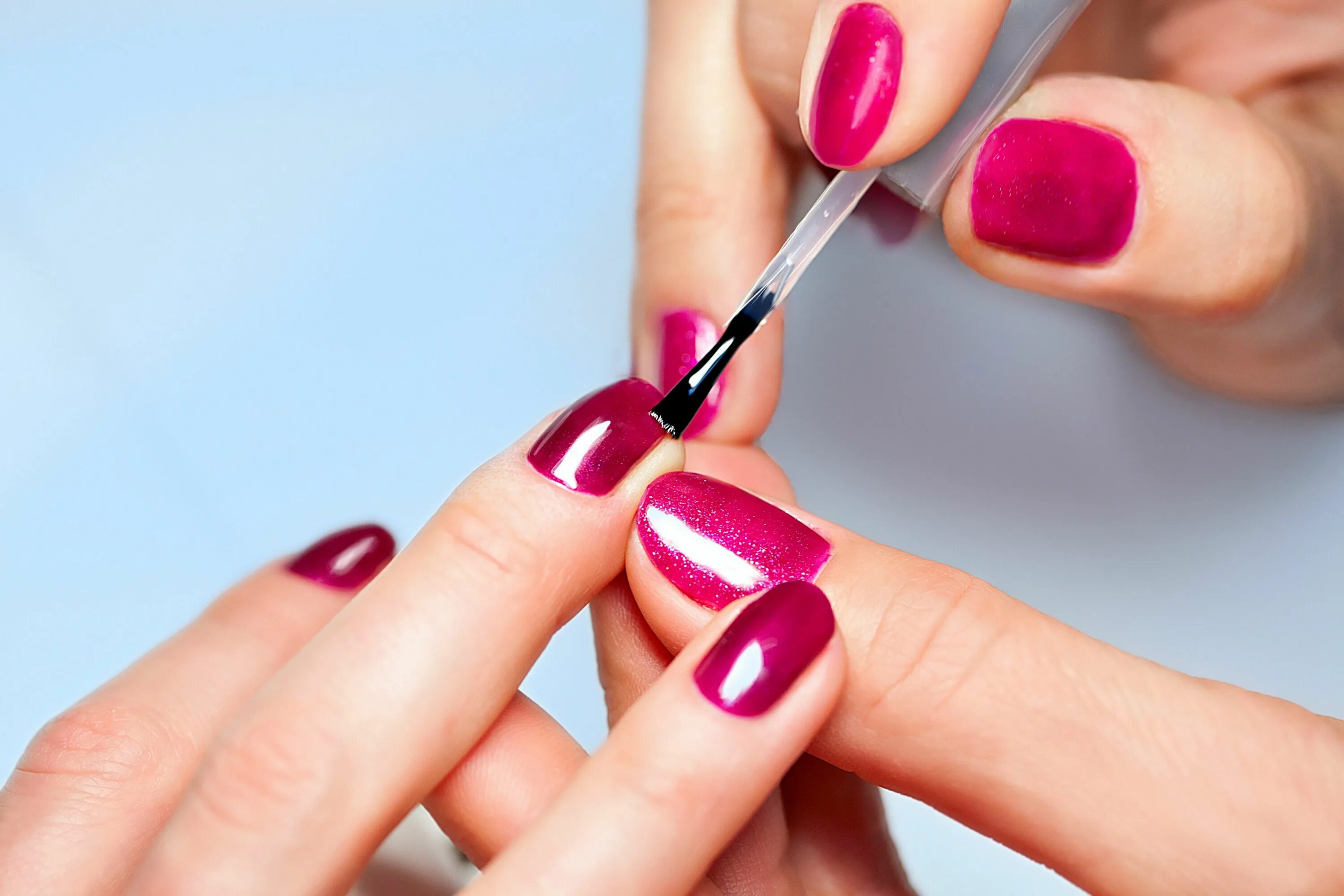 Покраска ногтей гель лаком фото 9 Simple Tricks To Make Painting Your Nails Easier Than Ever Before Manicure, Na