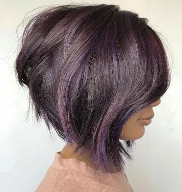 Покраска прически каре Cute inverted bob Укладка коротких волос, Густые короткие волосы, Сиреневые воло