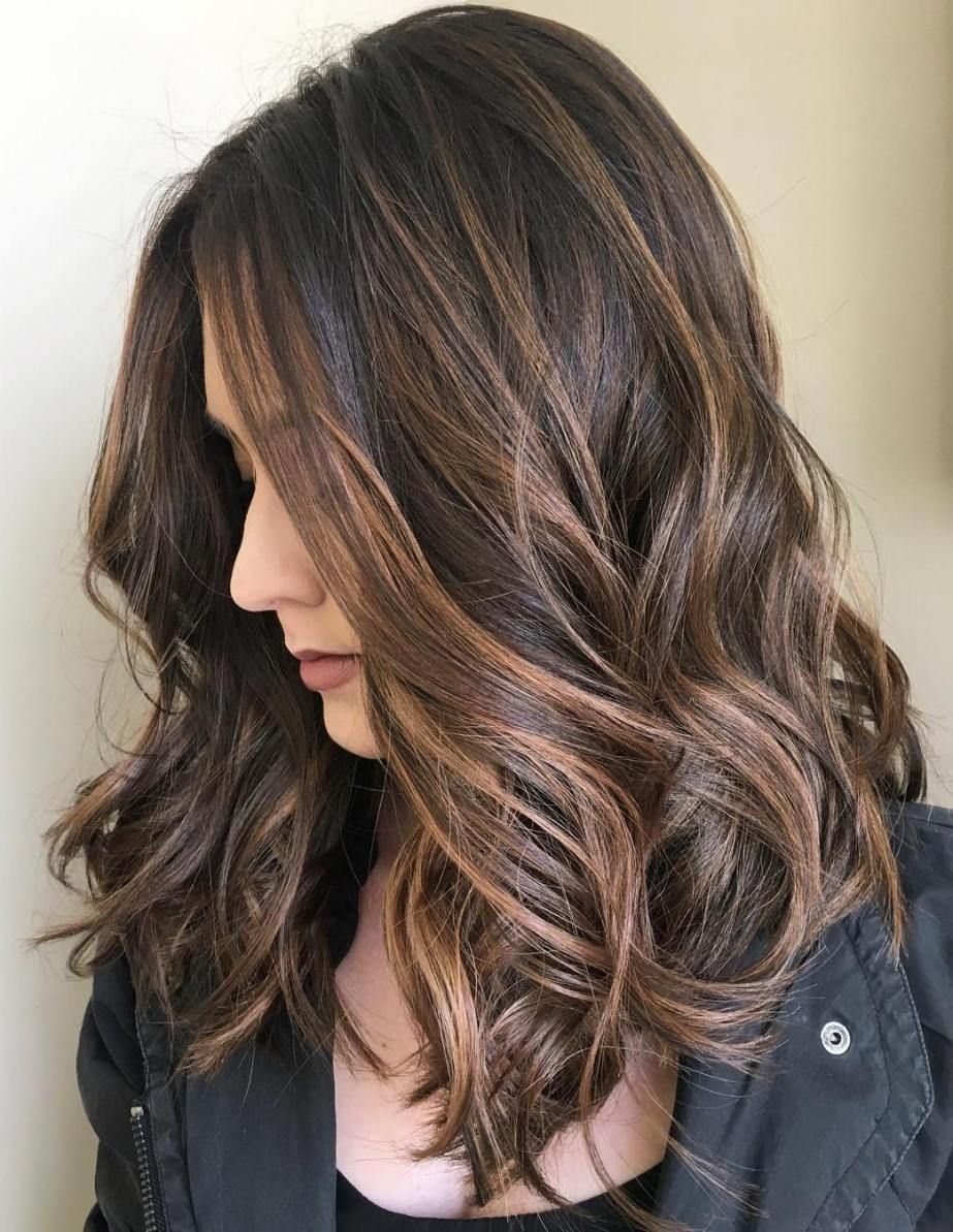 Покраска темных волос средней длины фото 70 Envious Balayage Hair Color Ideas for 2024 Balayage hair, Brown hair with hig