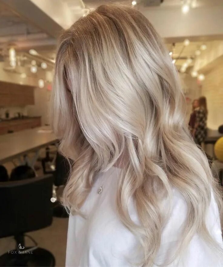 Покраска в светлые тона фото Ash Blonde Hair Color Ideas to Take With You to the Salon InStyle #lightashblond