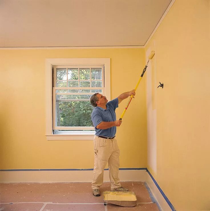 Покраска водоэмульсионной краской фото How to Paint Doors, Windows, and Walls Painted doors, Painted interior doors, Wi