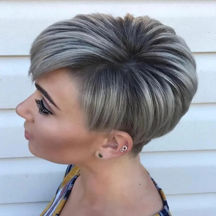 Покраска волос коротких стрижек фото Пин от пользователя Bea на доске Short hair styles Стрижка, Короткие стрижки, Пр