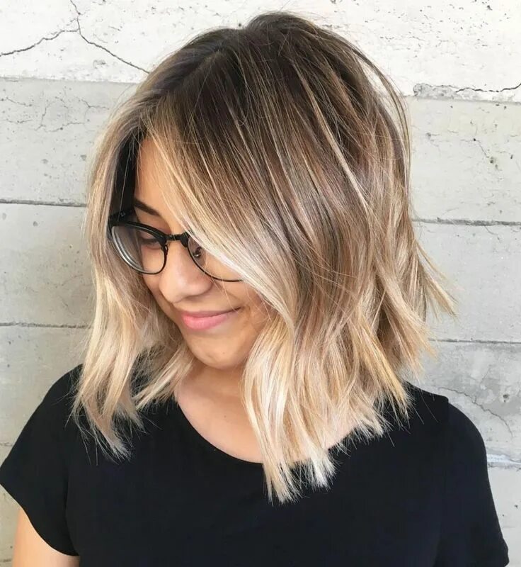 Покраска волос на каре фото 70 Fabulous Choppy Bob Hairstyles to Show Your Stylist in 2024 Ombre hair blonde