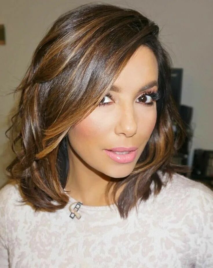 Покраска волос средней длины фото Pin on Beauty & Style Eva longoria hair, Long hair styles, Brown hair colors