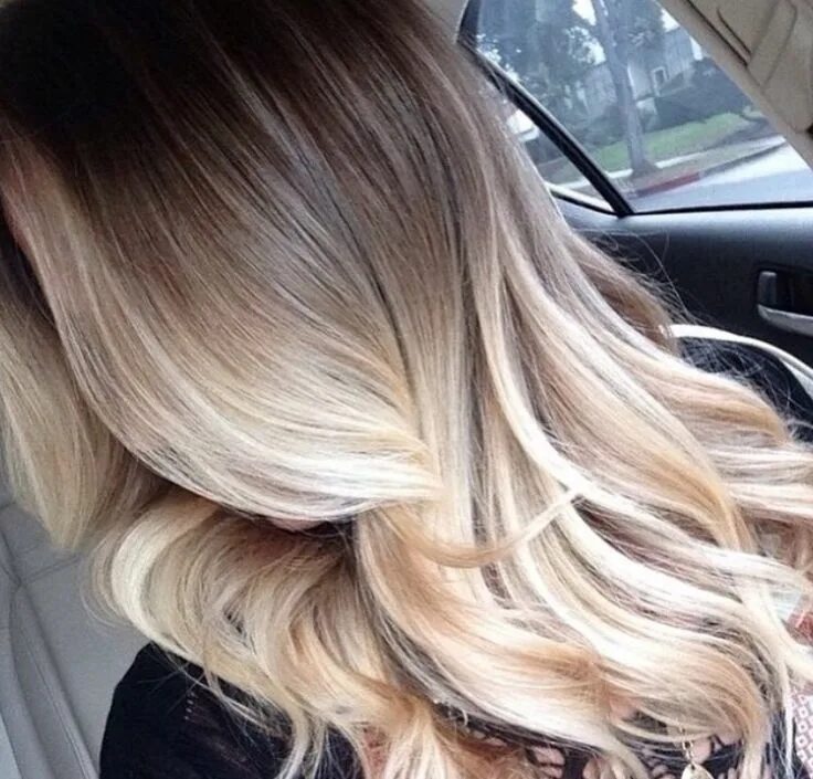 Покраска волос светлый цвет фото Pin by Beverly Murray on Hair Balayage hair, Long hair styles, Ombre hair