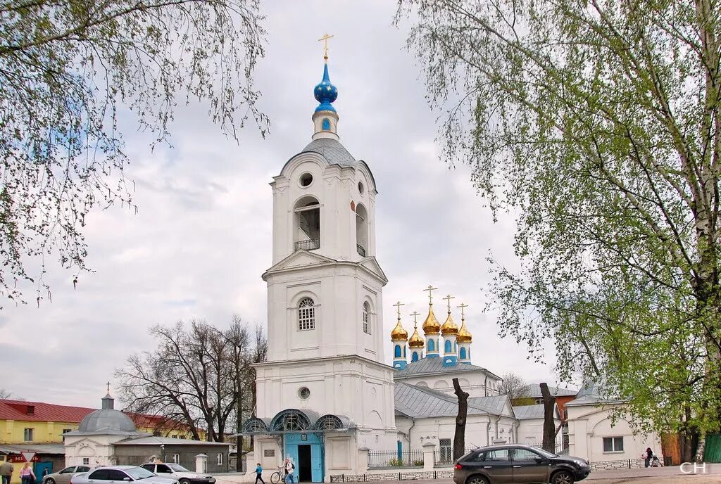 Покров фото города Фонд "Триумф Сердца" В Покровский храм города Покрова для молитвенного поклонени