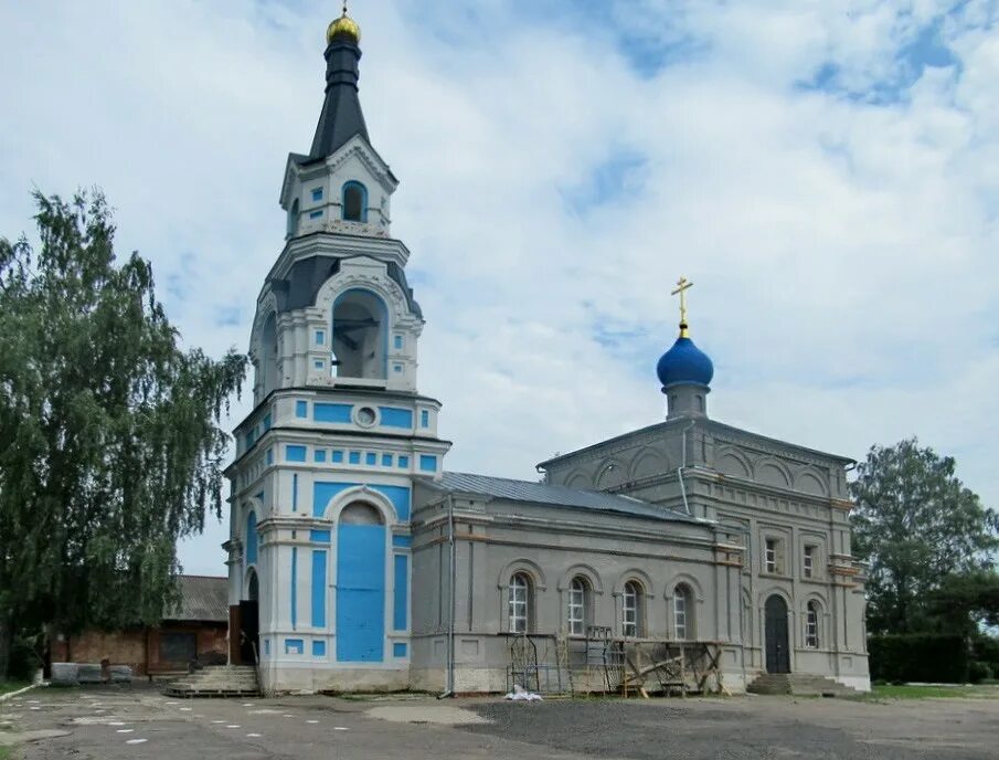 Покров село фото Паломничество в Покровское, Покровский храм (село Покровское) - Азбука паломника