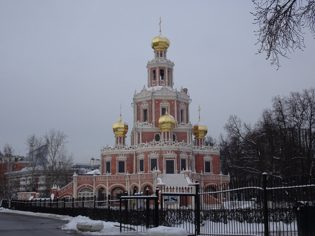 Покров в филях фото Храм Покрова Пресвятой Богородицы в Филях О Москве и окрестностях в стиле odinmi