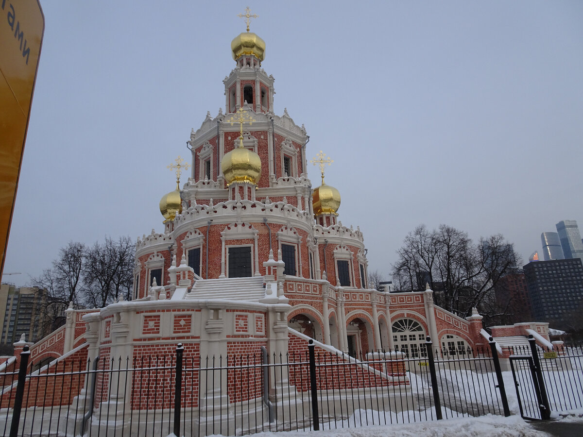 Покров в филях фото Храм Покрова Пресвятой Богородицы в Филях О Москве и окрестностях в стиле odinmi