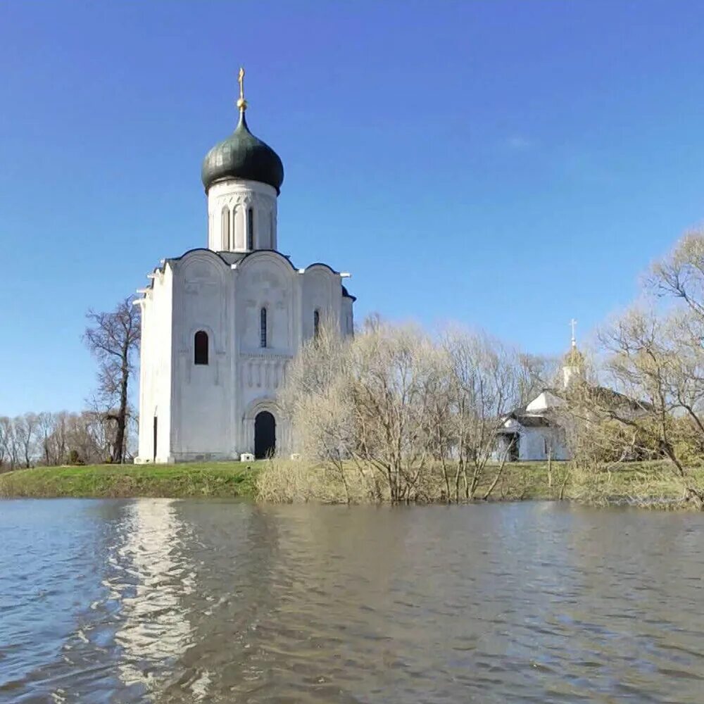 Покрова на нерли фото в разлив Русские храмы: экскурсия для души. Храмы Покрова Богородицы: Церковь Покрова на 