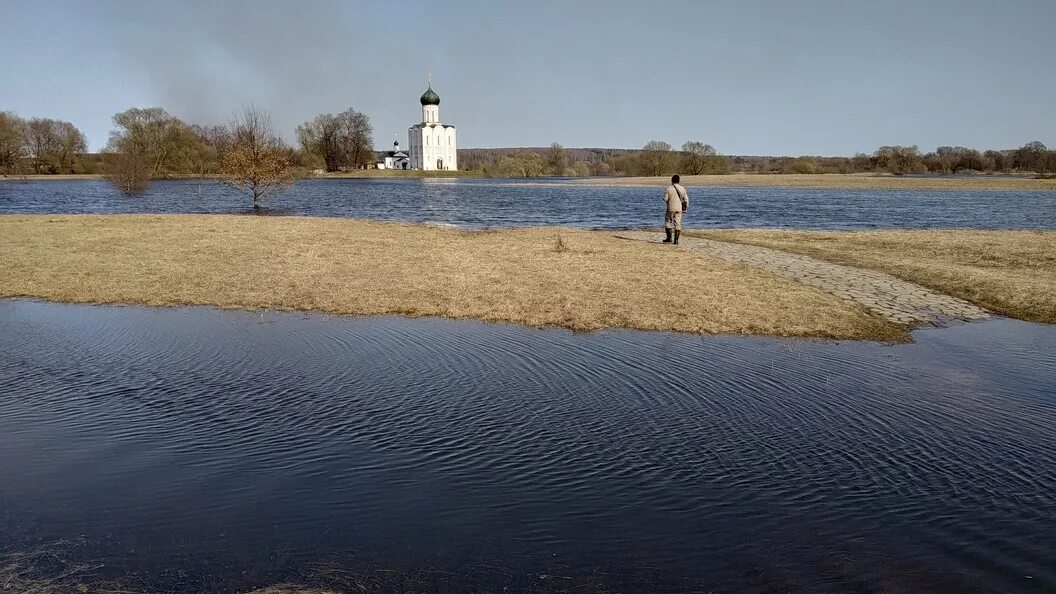 Покрова на нерли фото в разлив Храм Покрова на Нерли в разливе: когда смотреть в самом эффектном виде и как доб