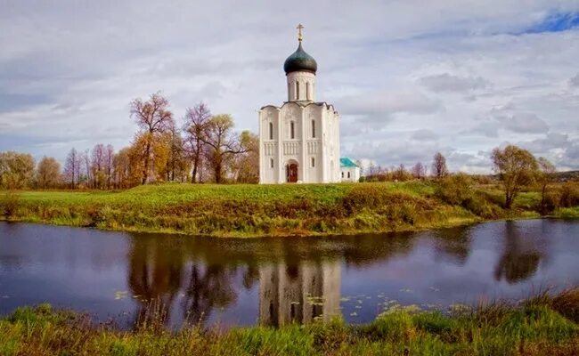 Покрова на нерли осенью фото Экскурсия в Боголюбово для студентов-первокурсников